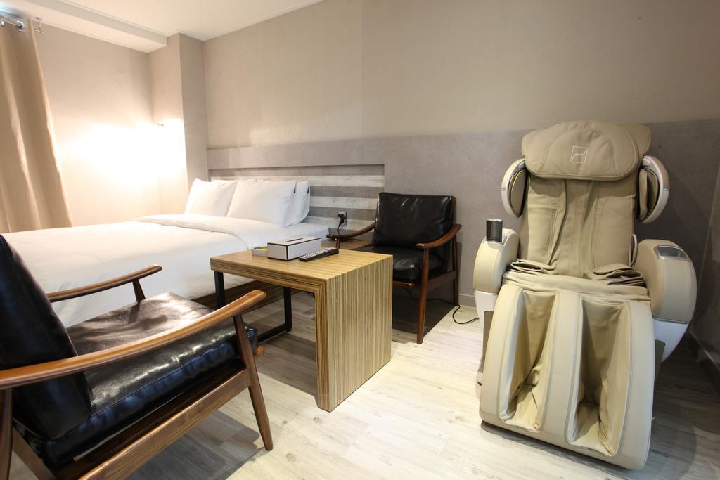 C&B Hotel Ansan Exterior photo